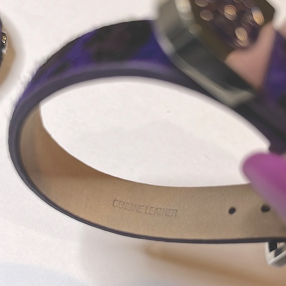 Rustic Cuff - Set of 2 Purple & Black Leather Bracelets - Picture 5 of 8